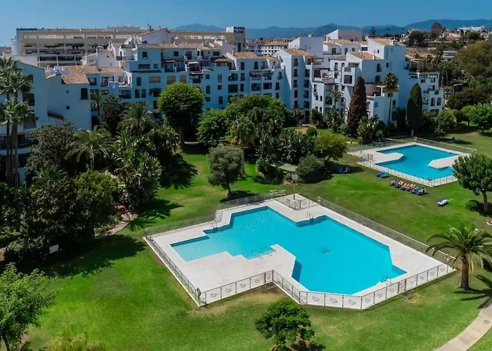 The Diamond Of Banus With Seaviews *