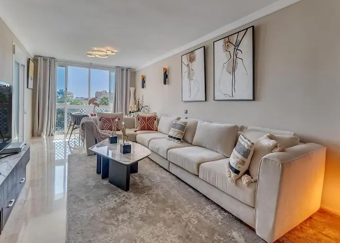 The Diamond Of Banus With Seaviews *