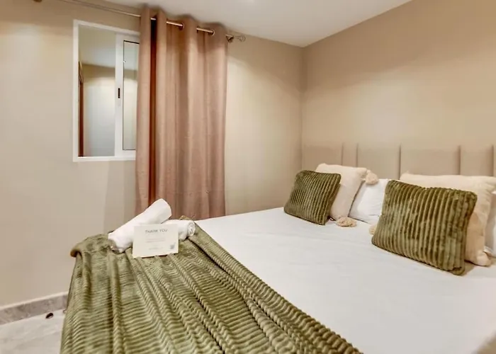 The Diamond Of Banus With Seaviews Apartament *