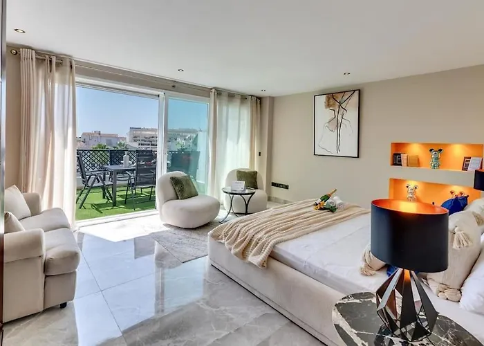 The Diamond Of Banus With Seaviews Apartament