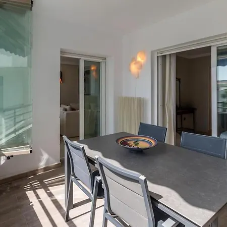 The Diamond Of Banus With Seaviews * 马尔韦利亚